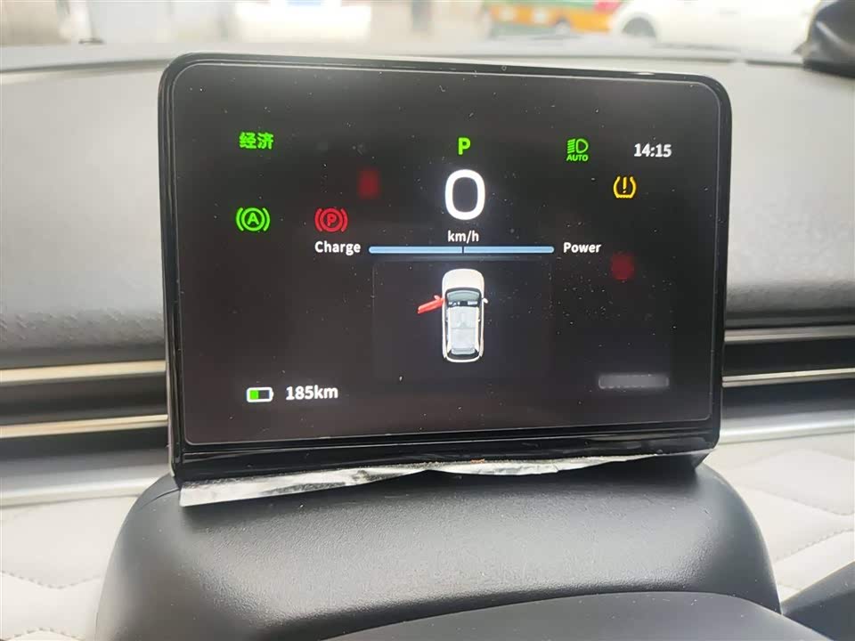 Dongfeng Nammi Nano 01