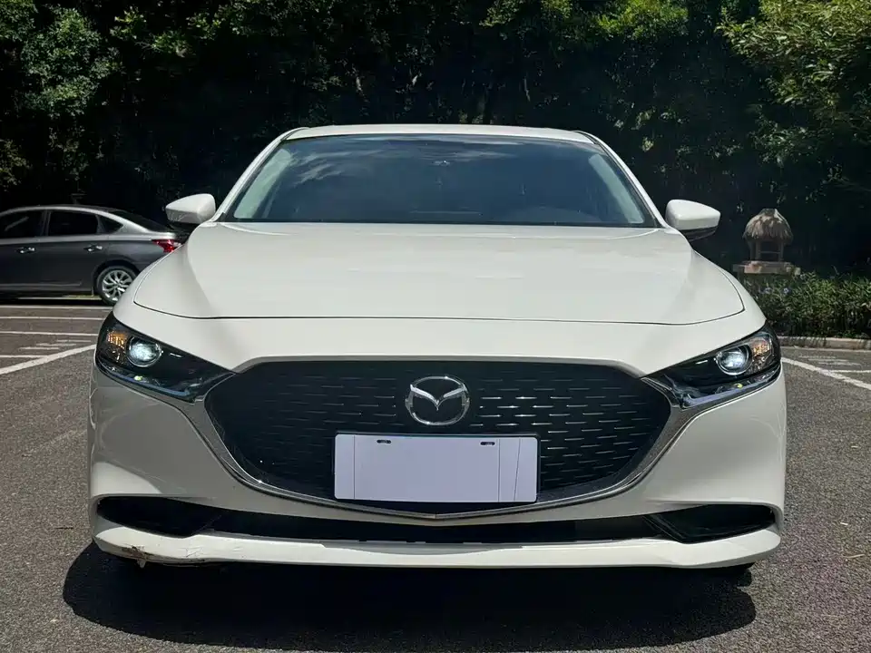 Mazda 3 Angkesaila