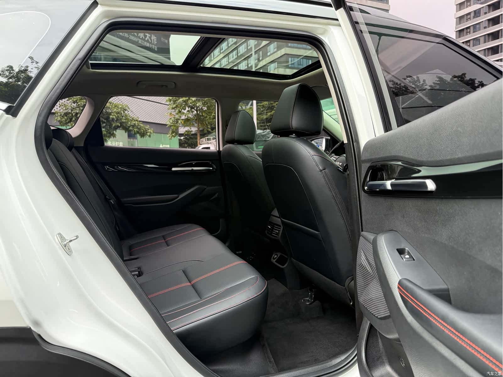 Kia KX3, 2021 17