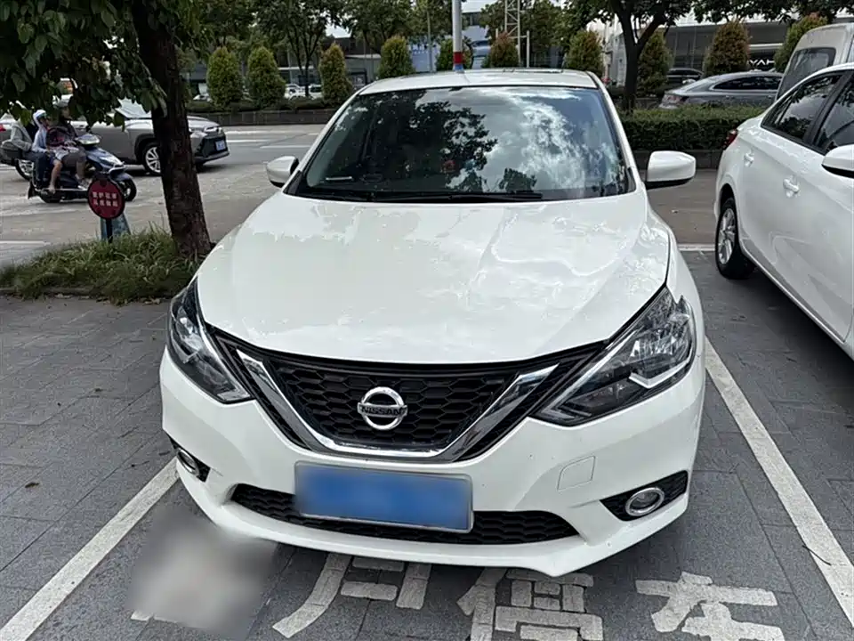 Nissan Xuan Yi