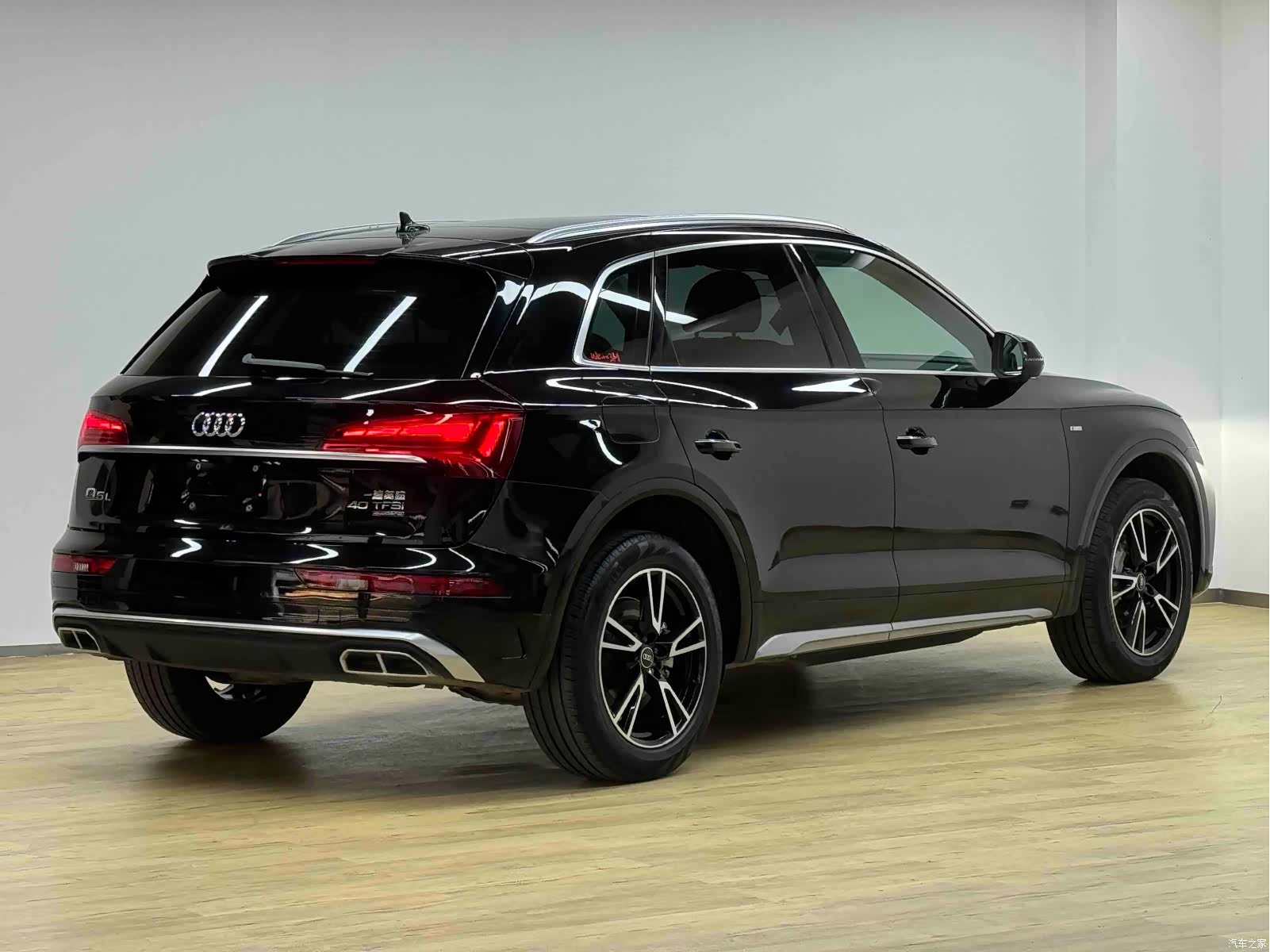 Audi Q5L, 2023 8