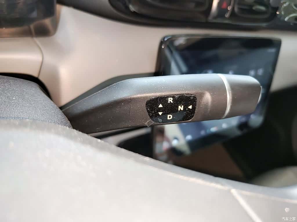 Leapmotor T03, 2022 14
