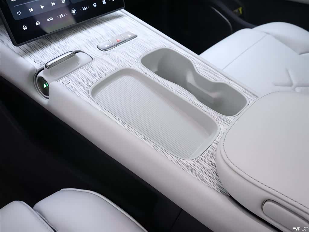NIO ET7, 2022 12