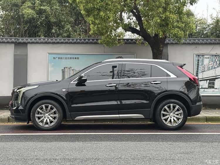 Cadillac XT4, 2023 4