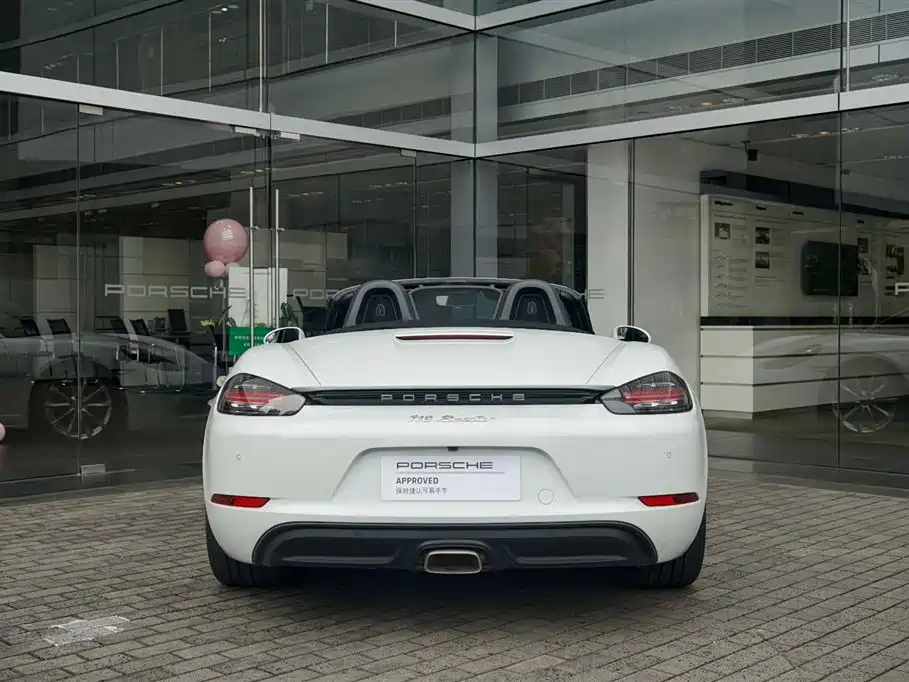 Porsche 718