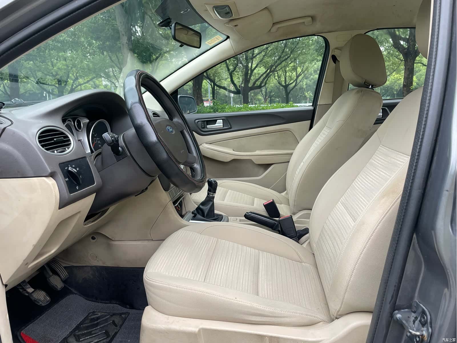 Ford Focus, 2014 4