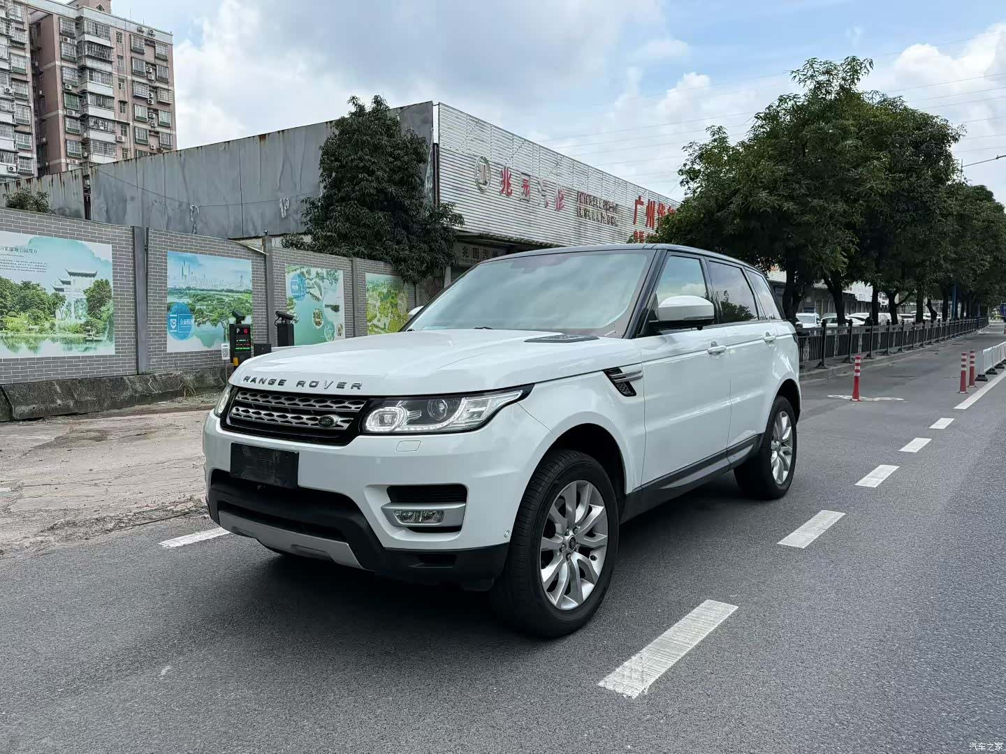 Land Rover Range Rover, 2013 1