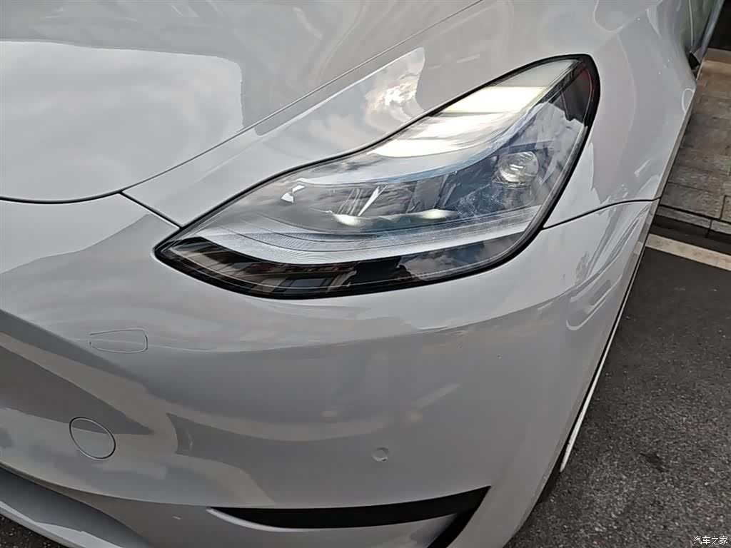 Tesla Model Y, 2023 24