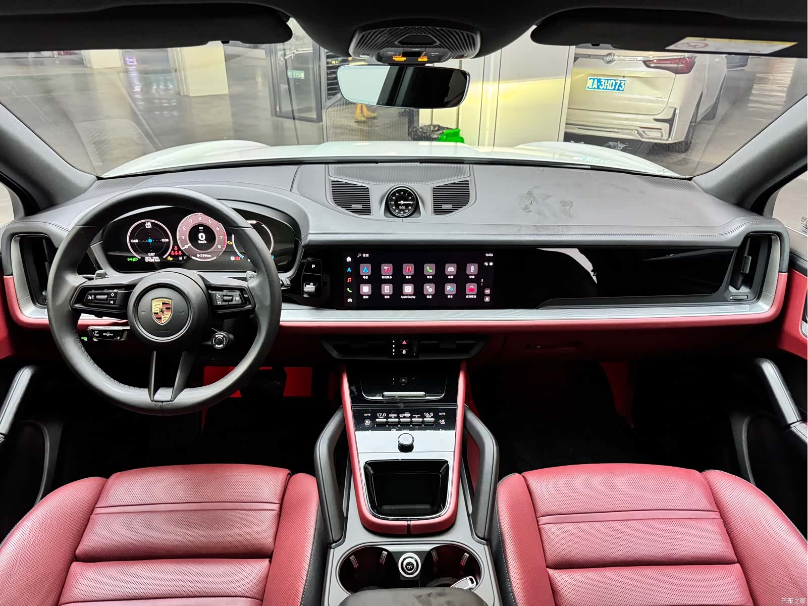 Porsche Cayenne, 2025 17