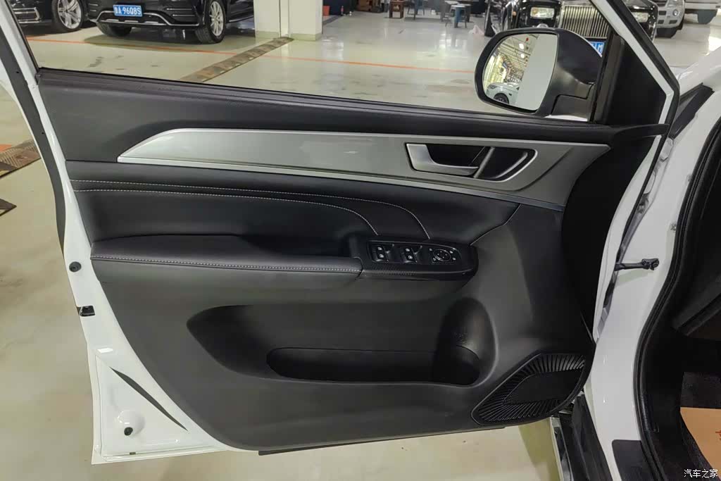 Haval M6, 2022 7