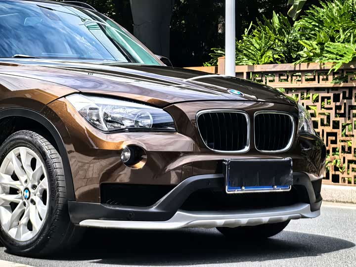 BMW X1 2015 sDrive18i shi shang jin ji ban