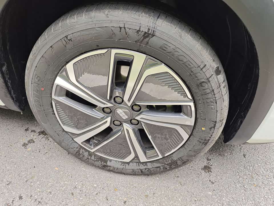 Geely Galaxy Galaxy Starship 7 EM-i