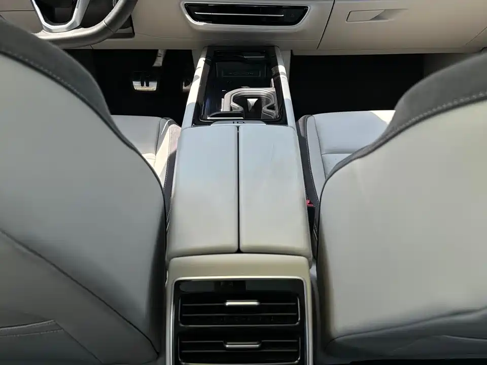 Volkswagen ID.7 VIZZION