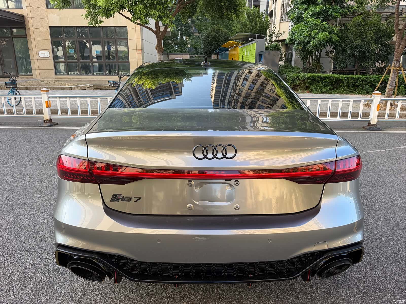 Audi A7L, 2022 11
