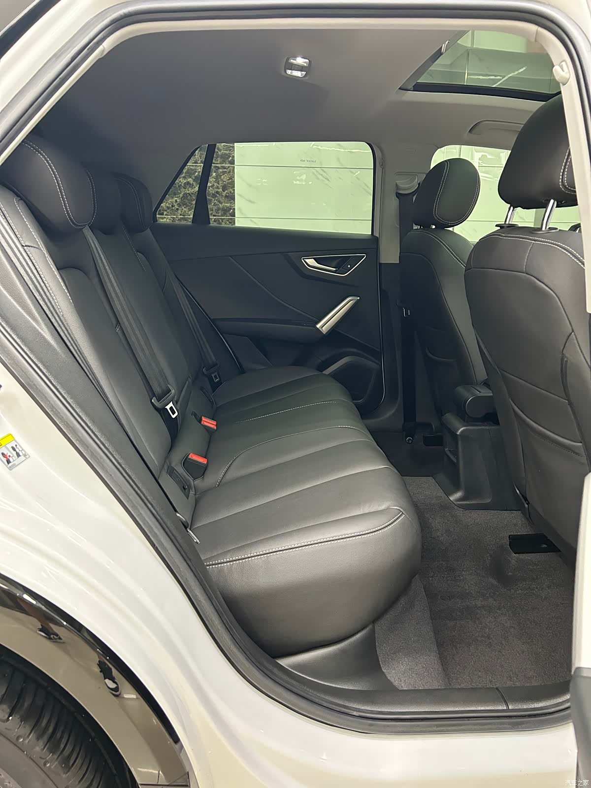 Audi Q2L, 2021 12