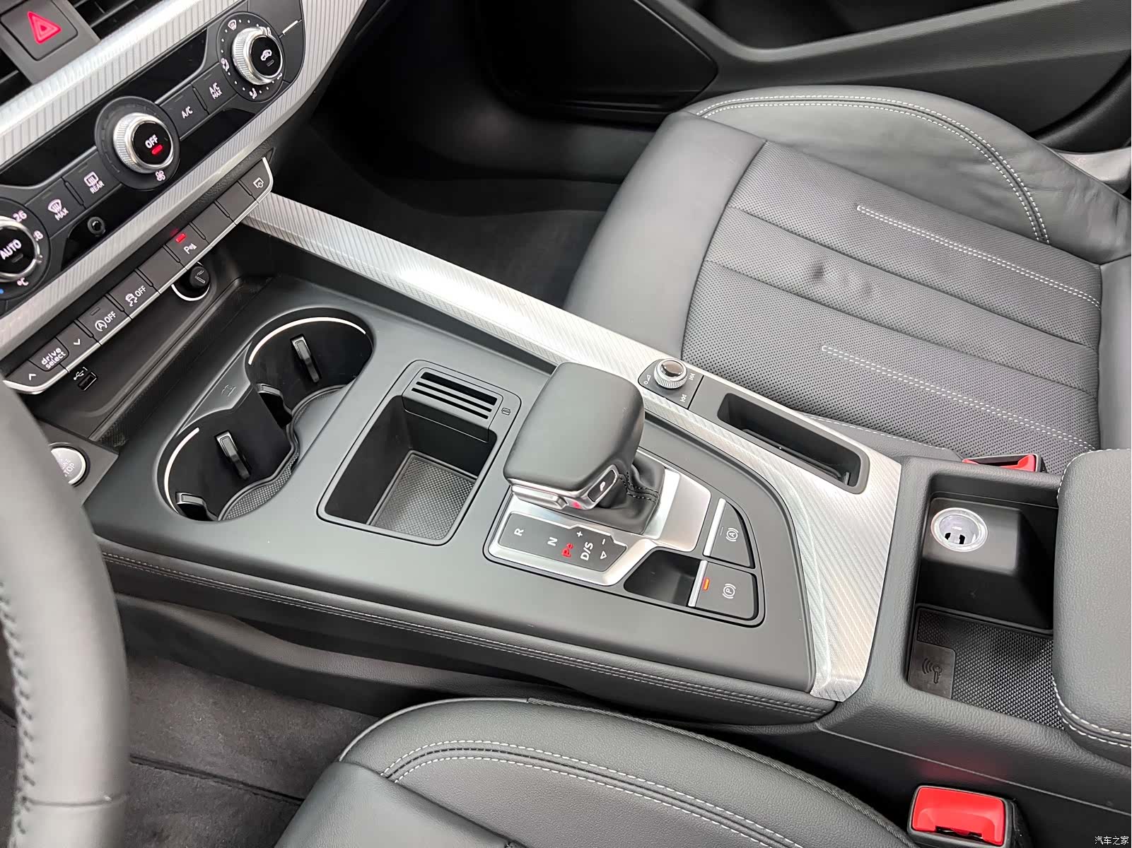 Audi A4L, 2020 17
