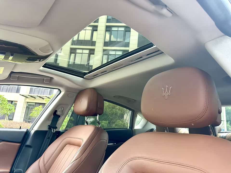 Maserati President