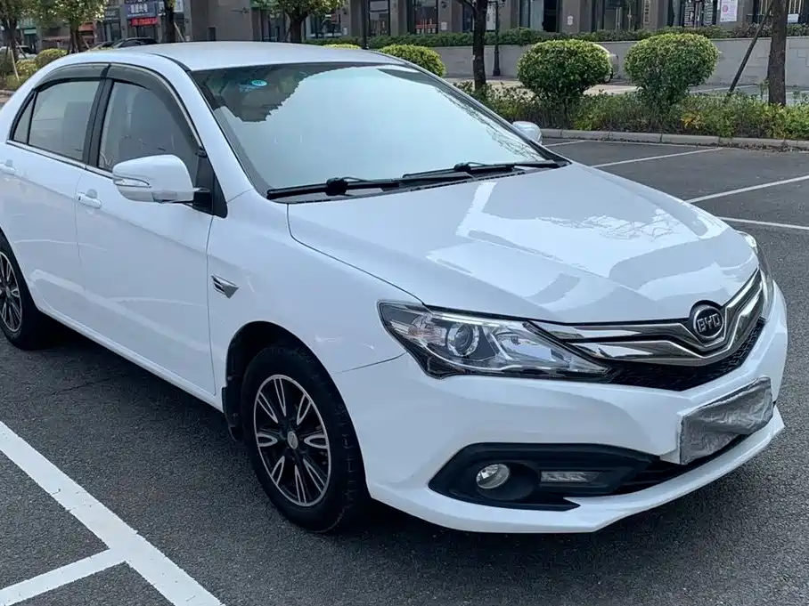BYD F3