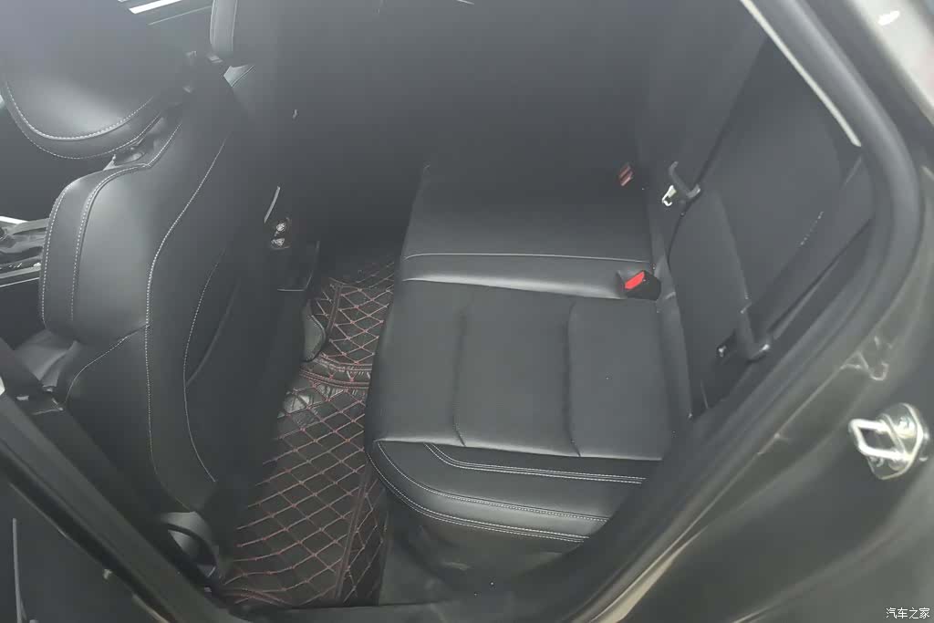 Geely Emgrand, 2024 11