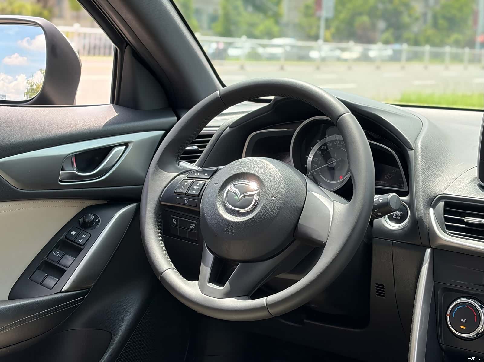 Mazda CX-4, 2016 6