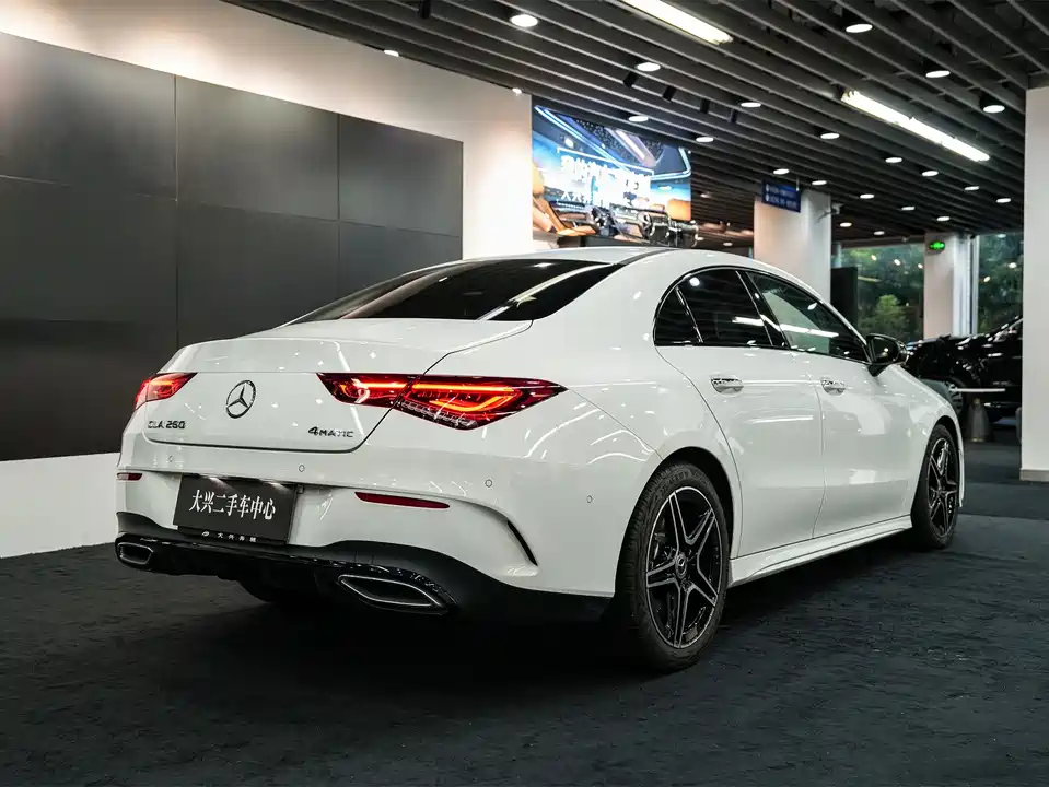 Mercedes-Benz CLA
