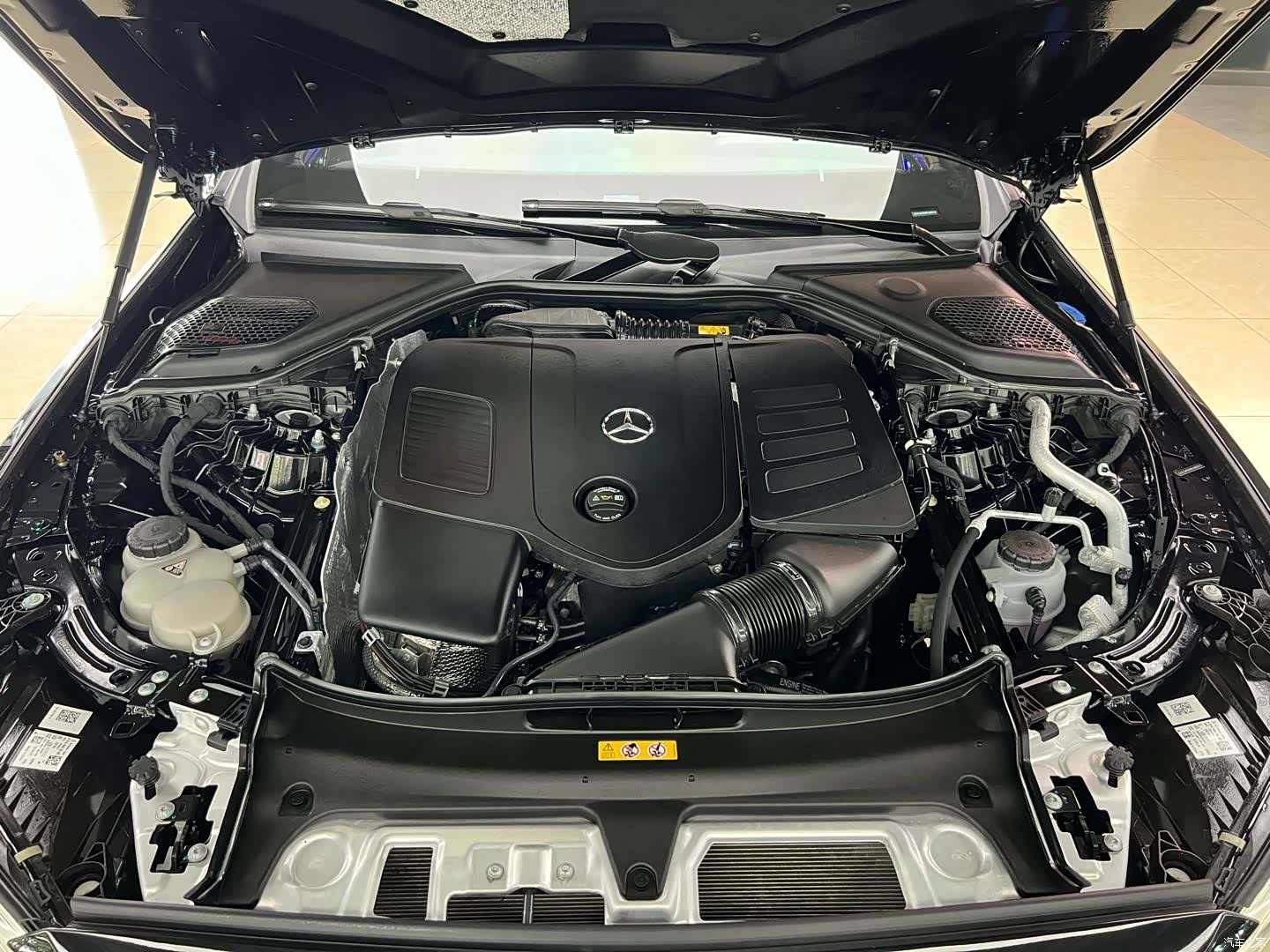 Mercedes-Benz E-Class, 2024 25