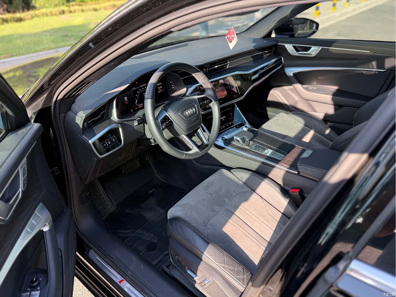 Audi A6L, 2024 все фото
