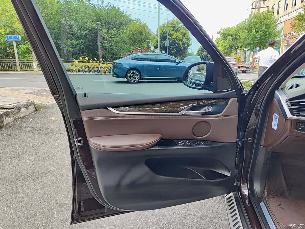 BMW X5, 2015 6