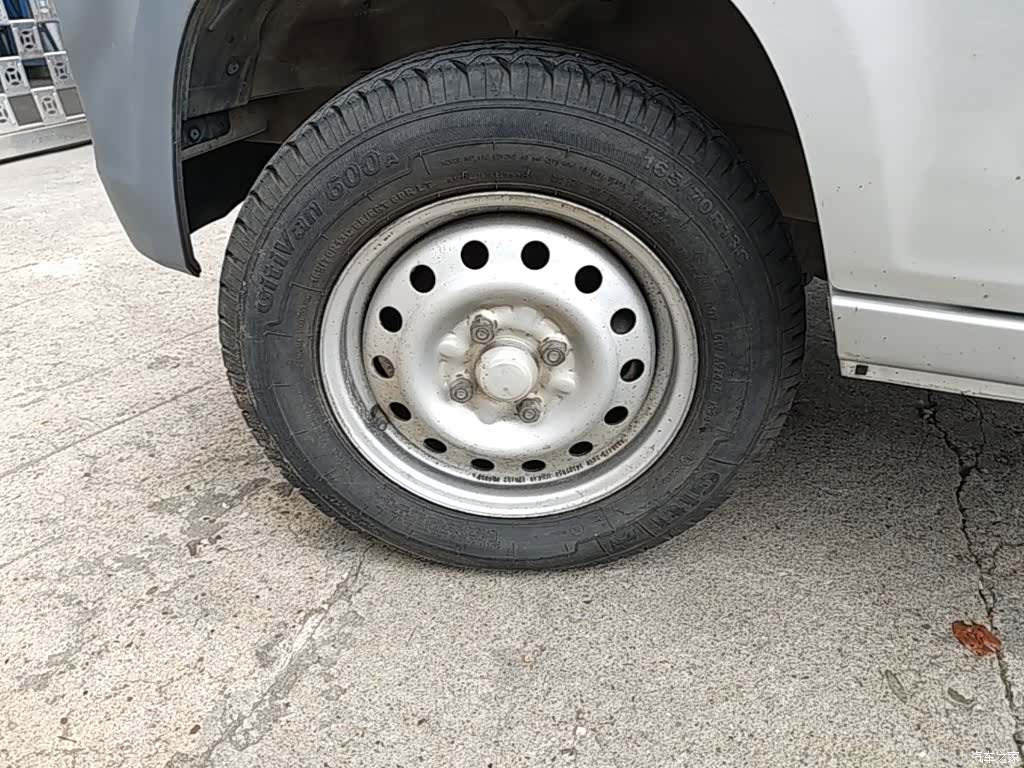 Wuling S, 2017 23