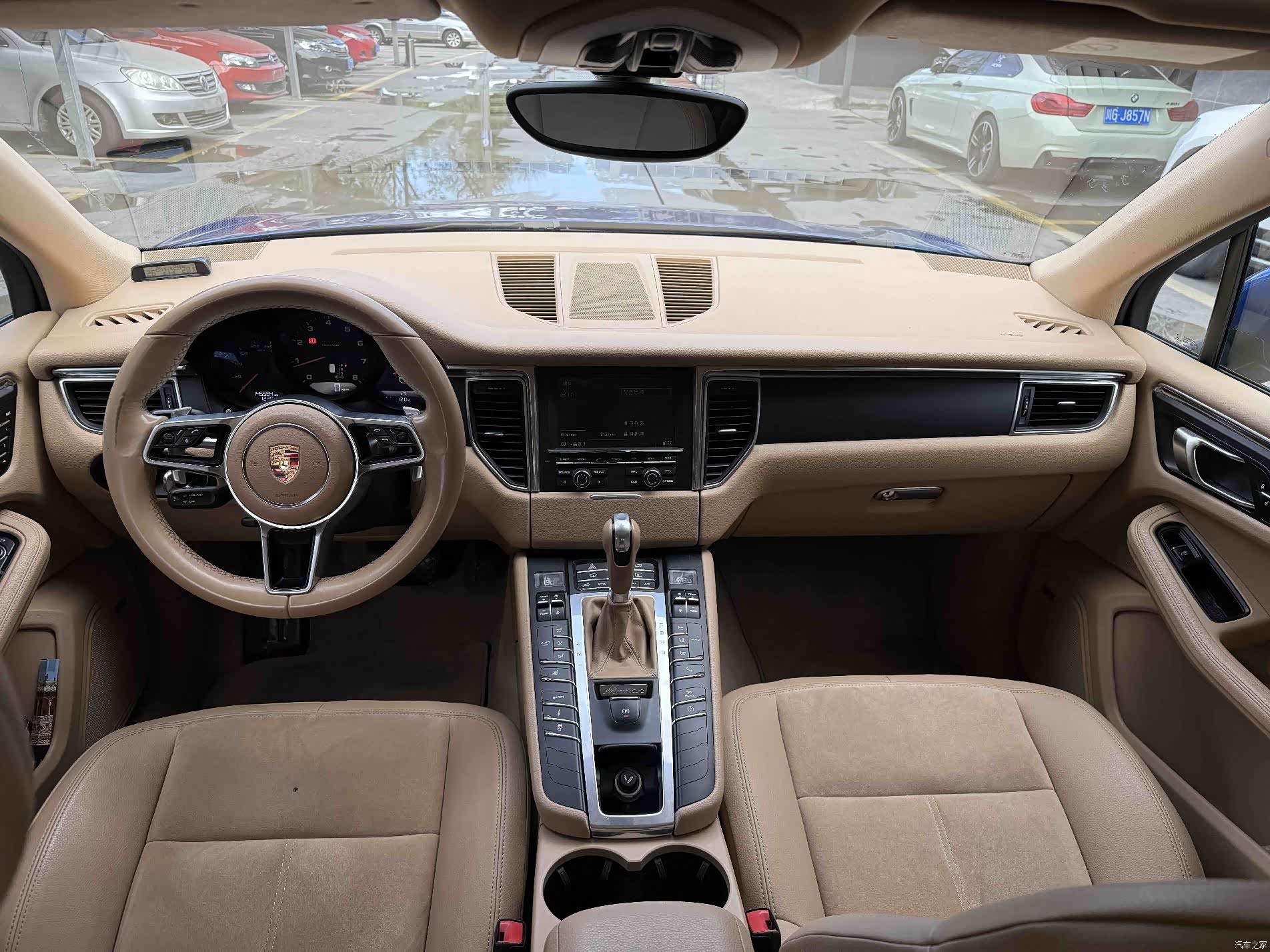 Porsche Macan, 2015 все фото