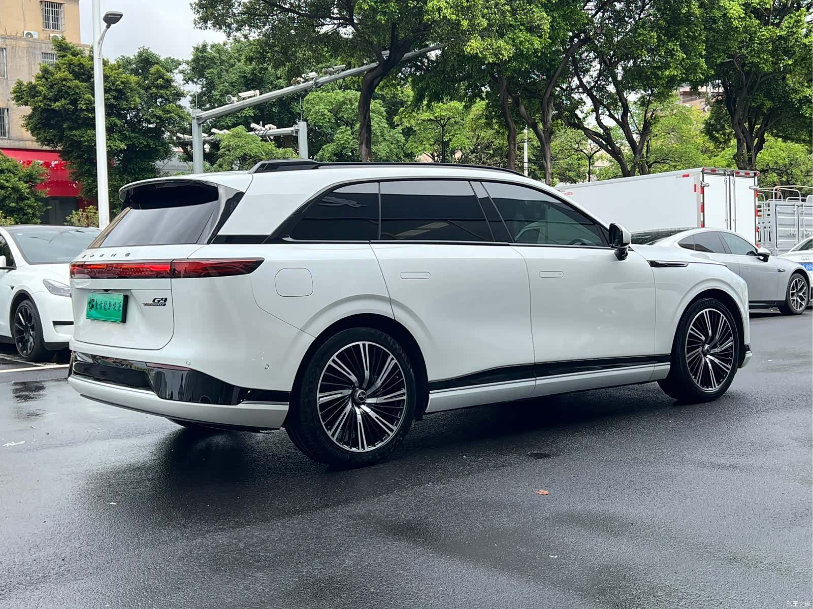 Xpeng G9, 2022 все фото