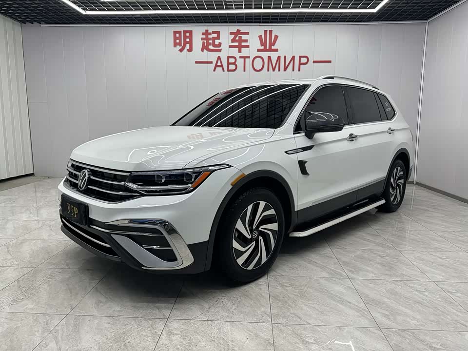 Volkswagen Tiguan L