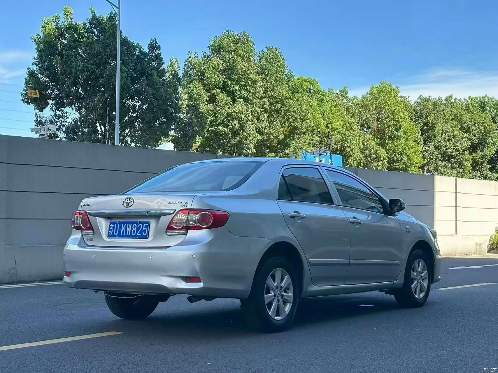 Toyota Corolla, 2012 все фото