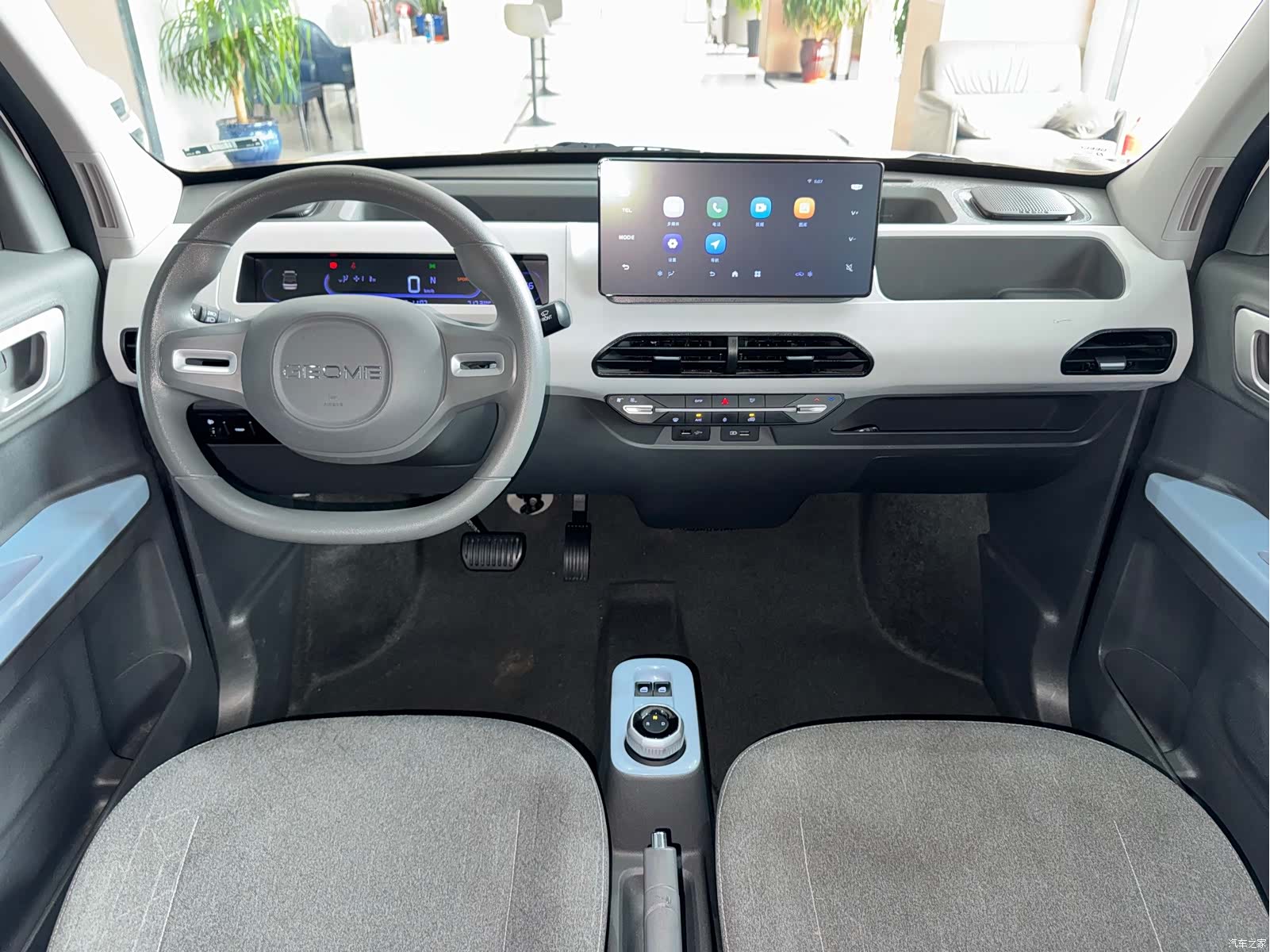 Geely Panda, 2024 11