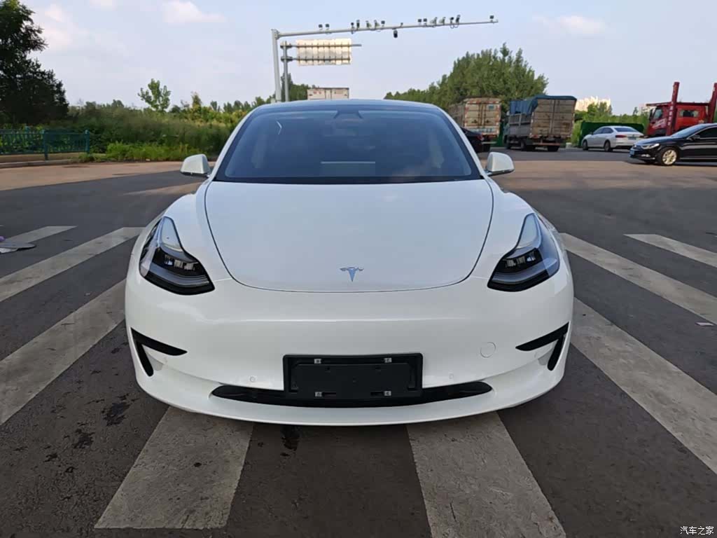 Tesla Model 3, 2020 3