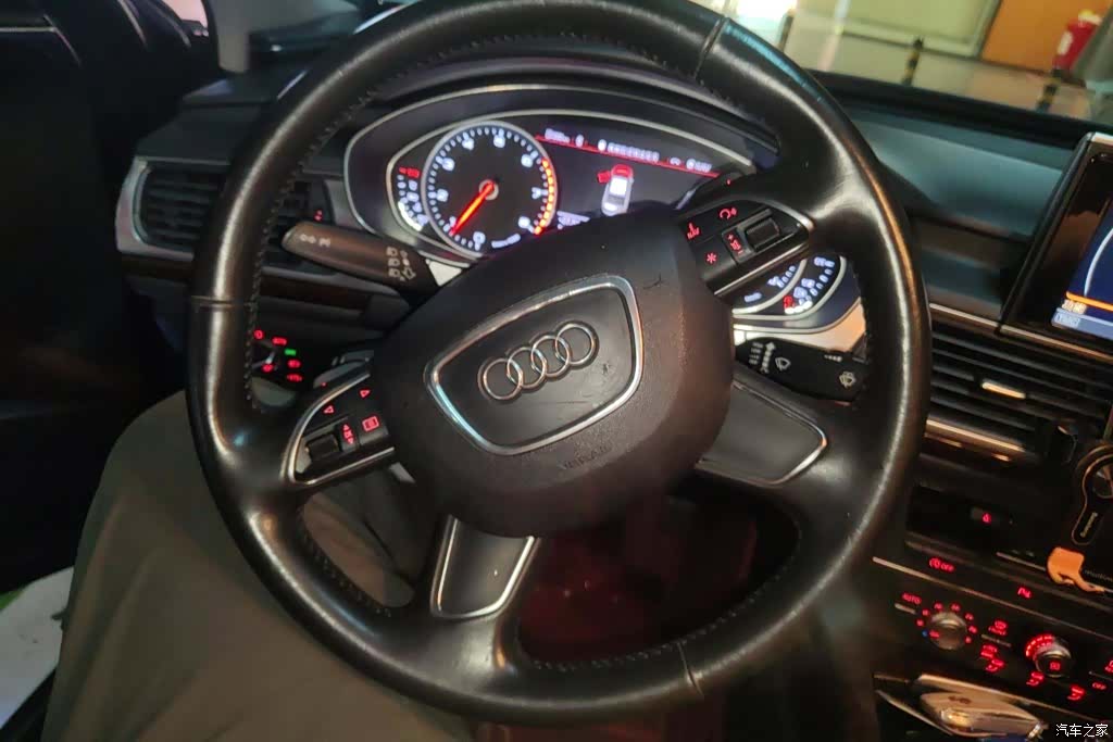Audi A6L, 2015 15