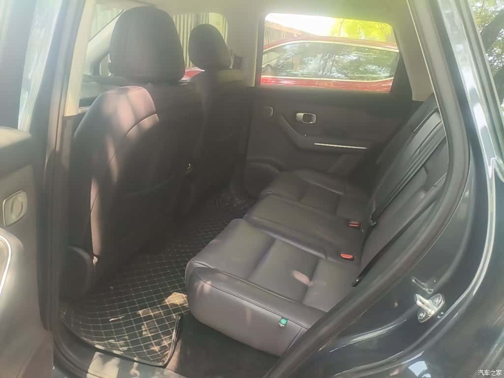 Leapmotor C10, 2024 24