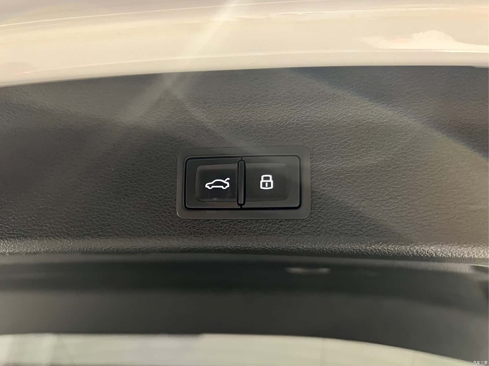 Audi Q3, 2023 20