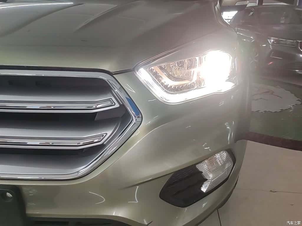 Ford Kuga, 2017 24