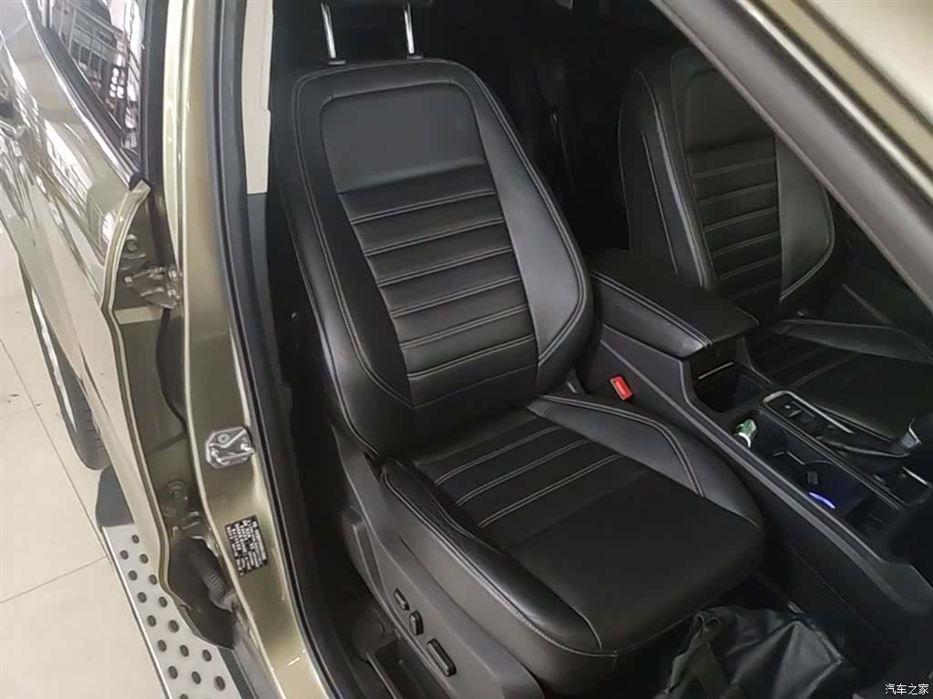 Ford Kuga, 2017 25