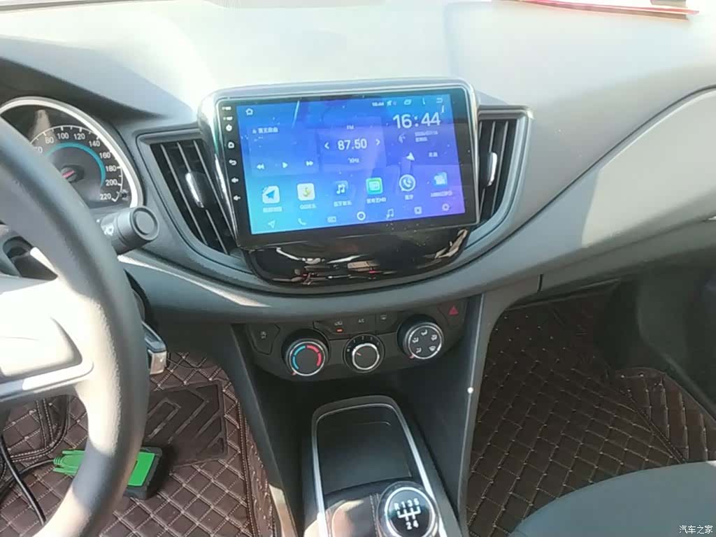Chevrolet 320, 2018 13