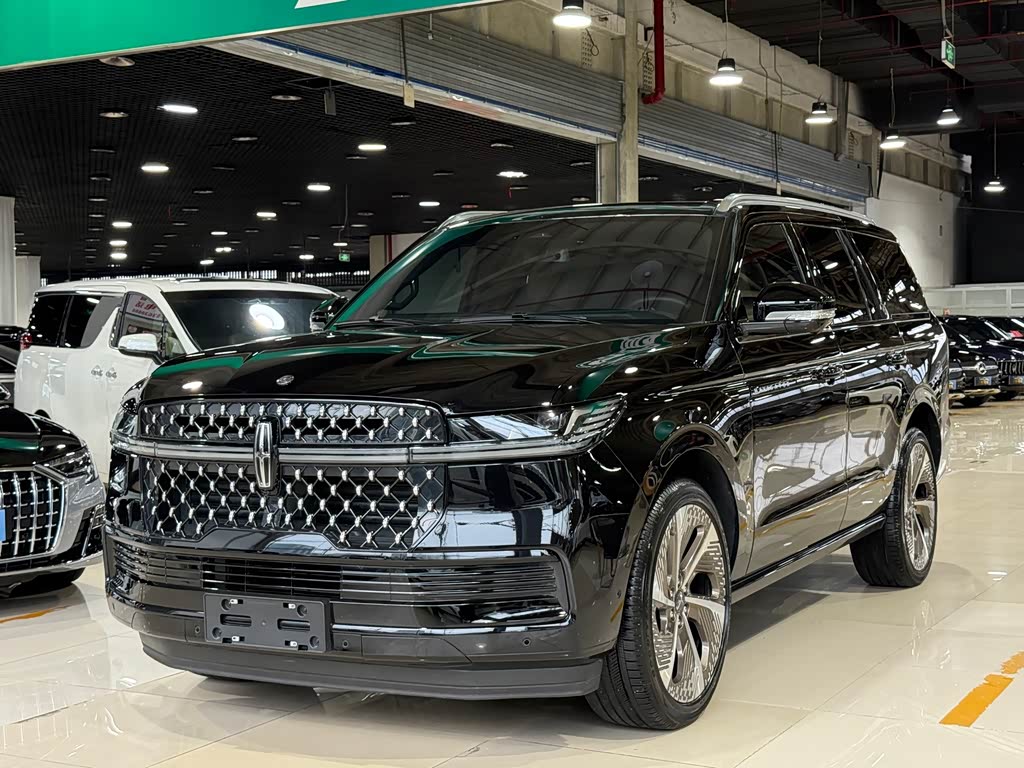 Lincoln Navigator