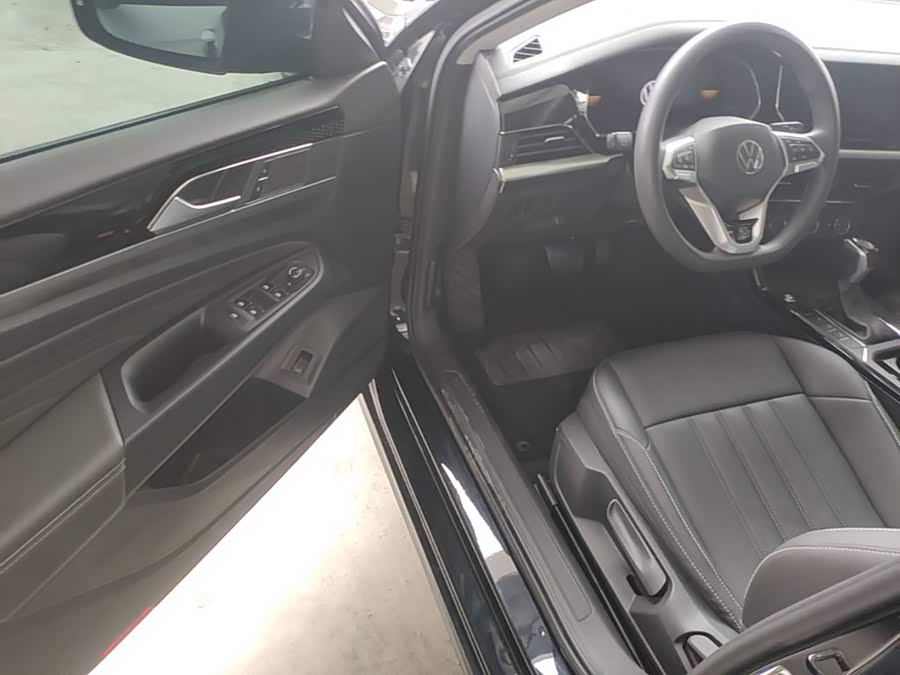 Volkswagen Passat 2023, фото 15