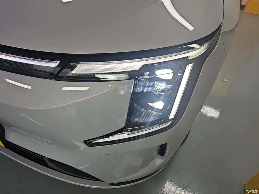Jetour L7, 2025 24