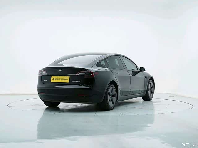 Tesla Model 3, 2023 все фото