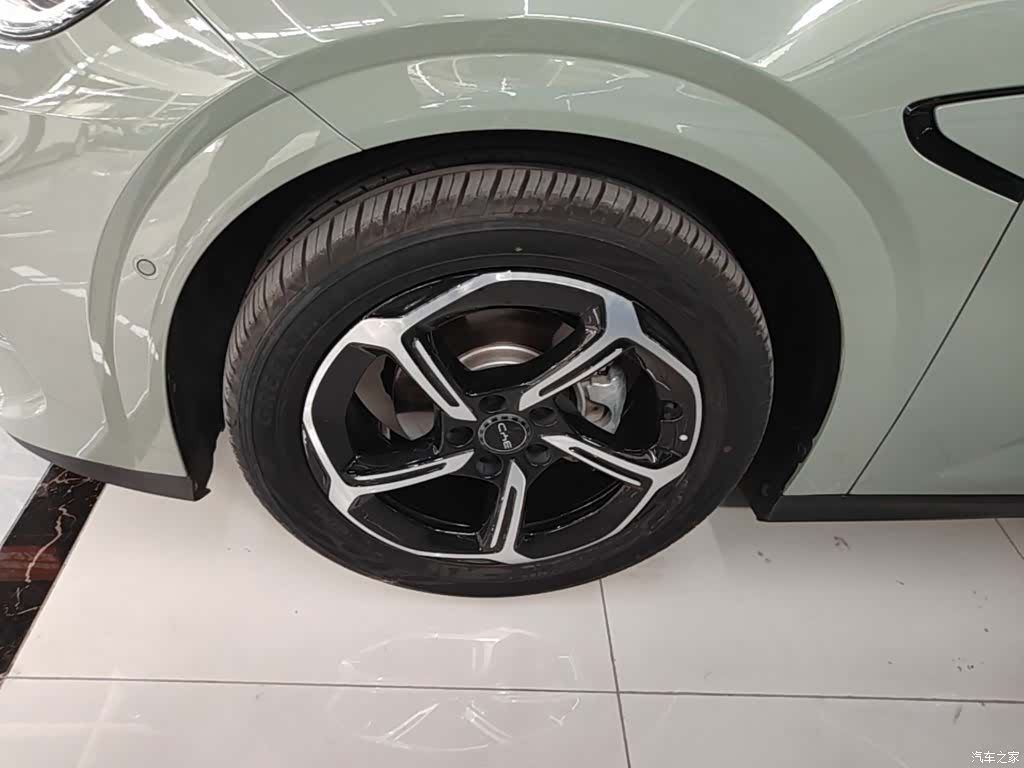 BYD Seal, 2025 23