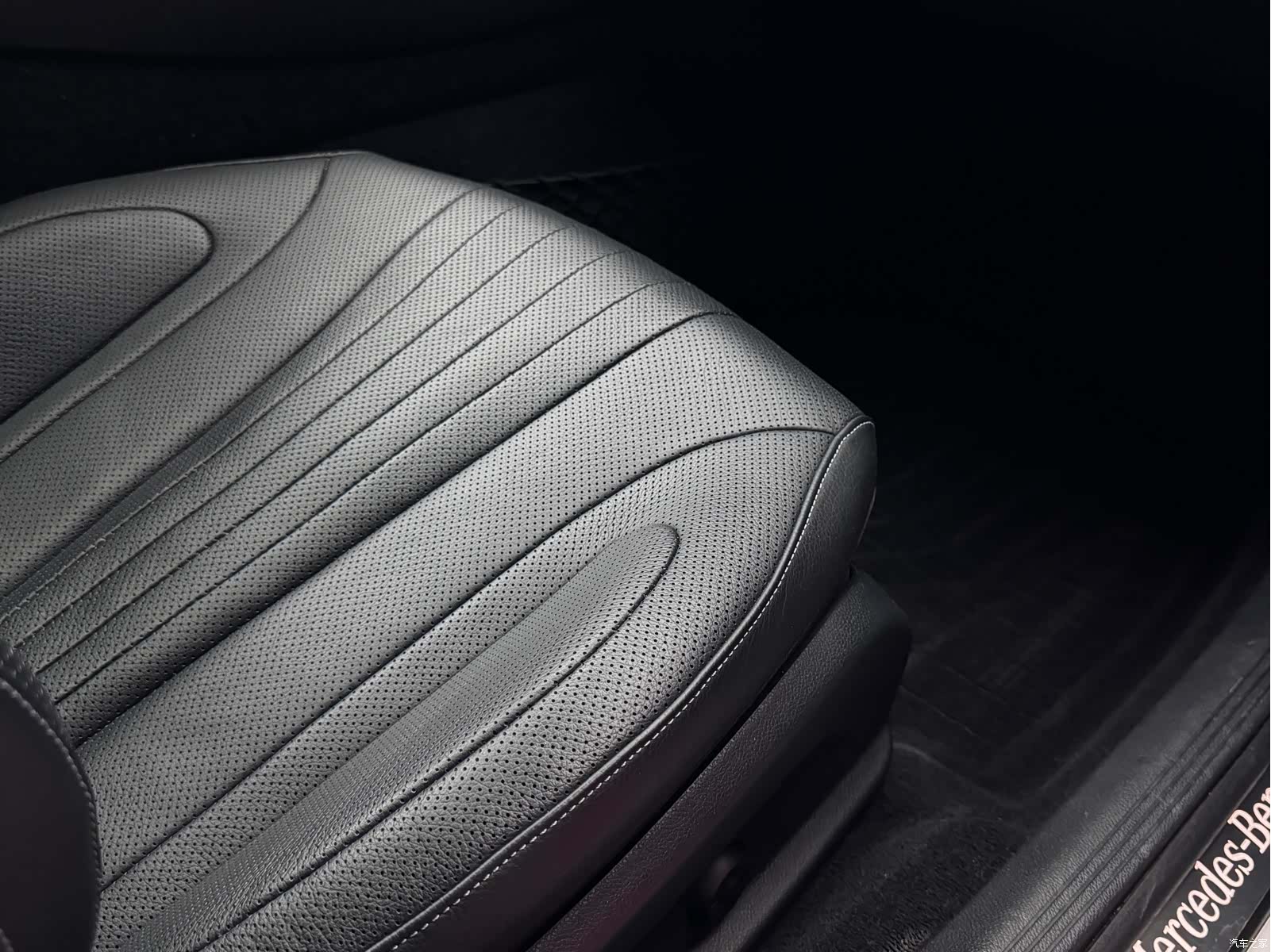Mercedes-Benz CLS, 2019 12
