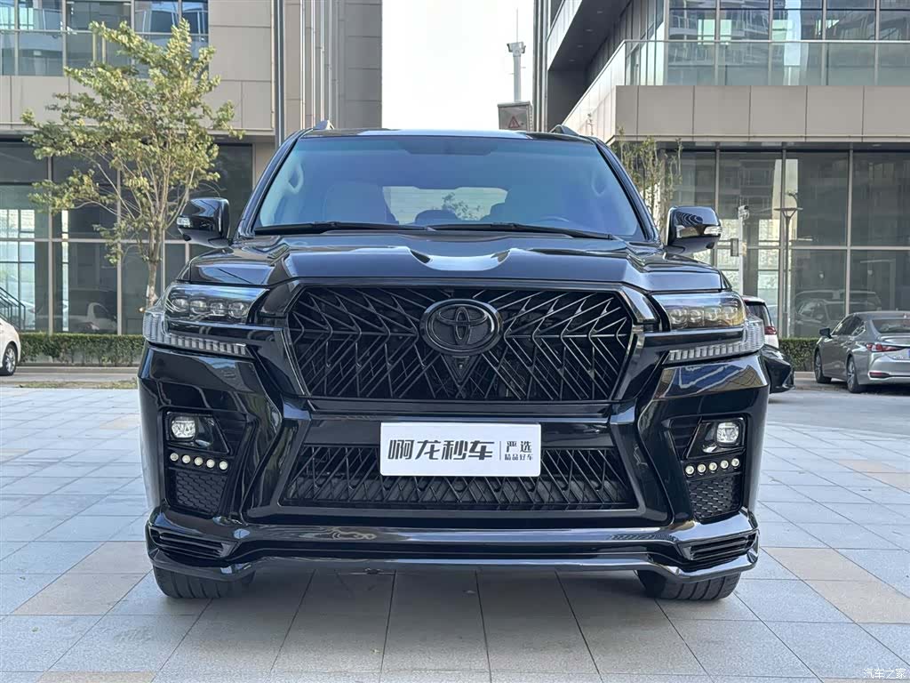 Toyota Land Cruiser, 2020 11