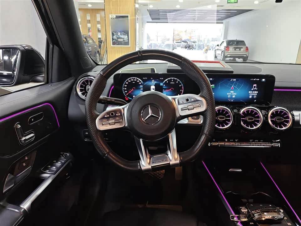 Mercedes-Benz GLB