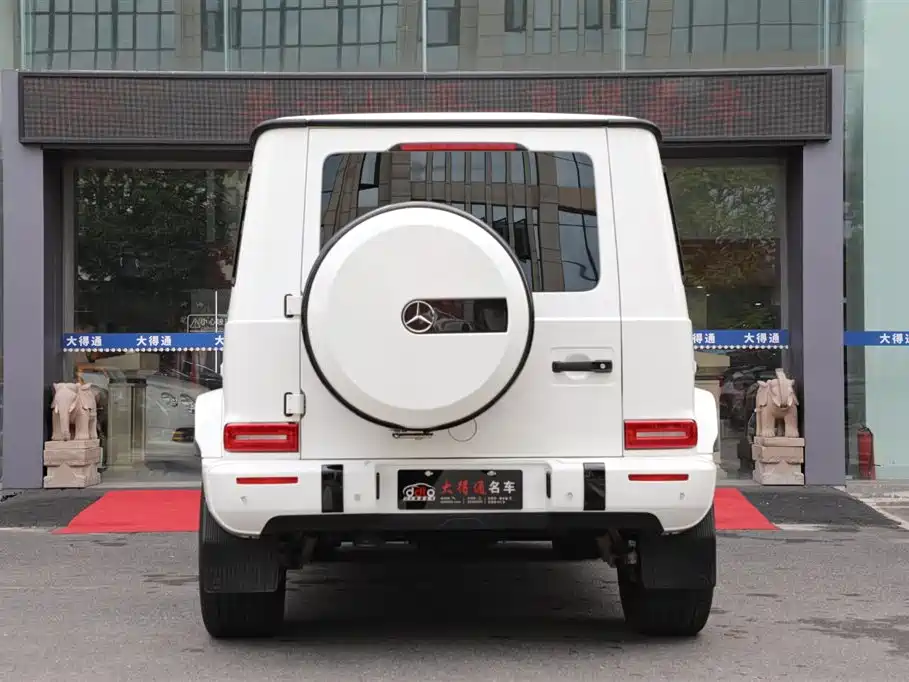 Mercedes-Benz G-class